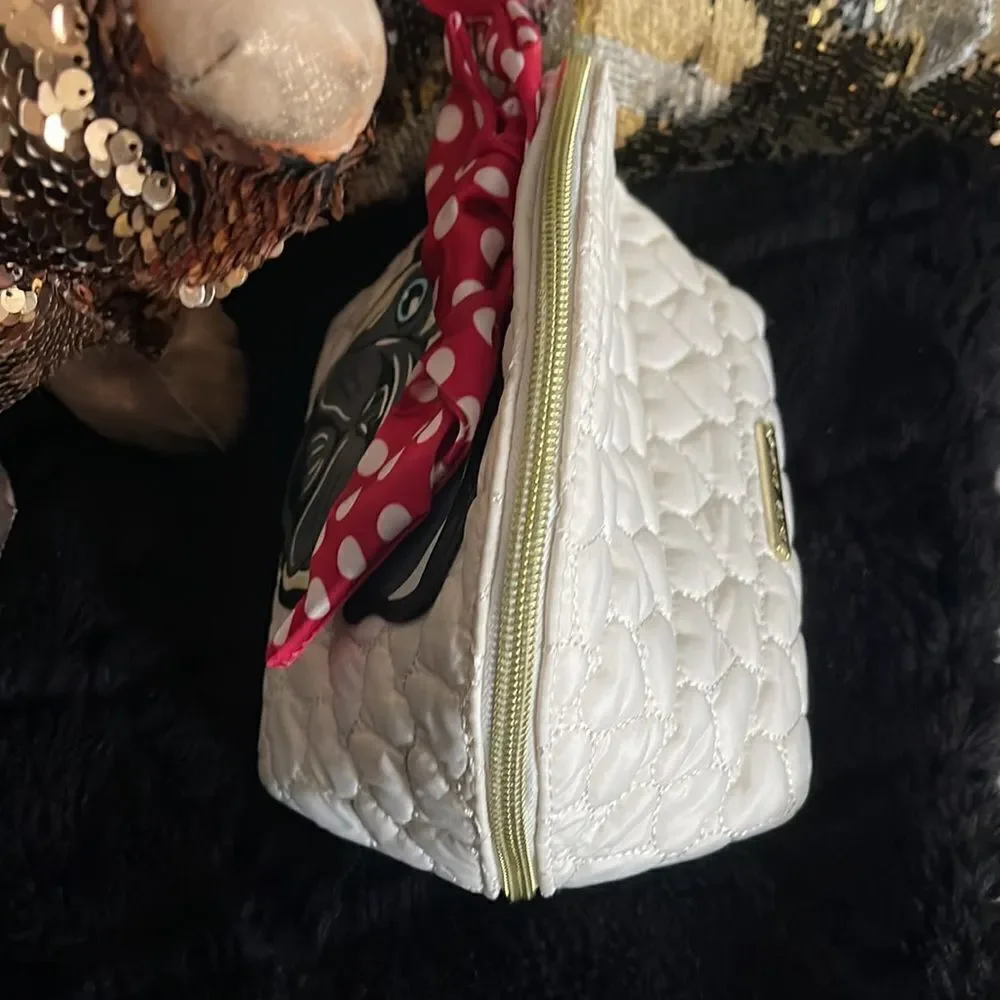 Polka dot bow pug quilted heart kitsch makeup/small bag betsey johnson.dog pug